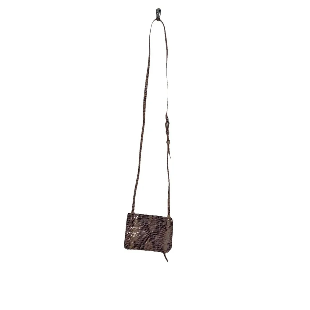 Hobo‎ Leather Sandsnake Crossbody Foldable Magnetic Zip Adjustable Handbag
